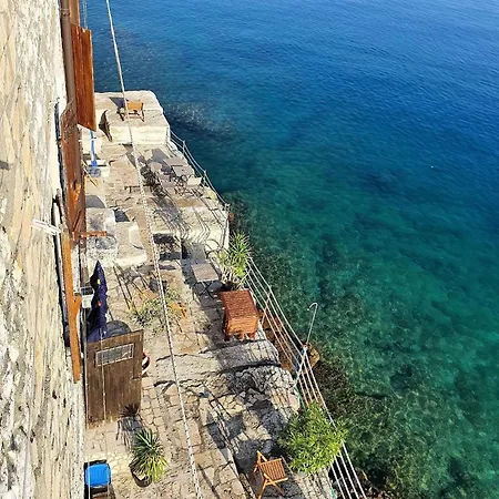 In Mit Terrasse Und Meerblick * Rovinj